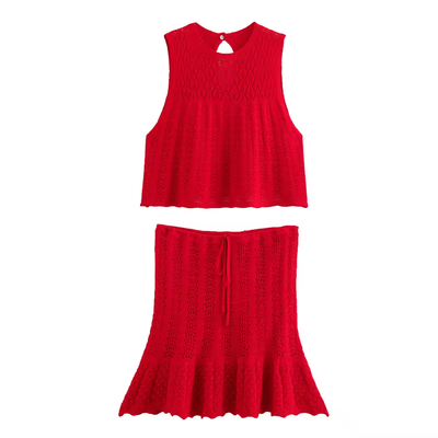 Guerlain Cherry Red Crew Neck Sleeveless Eyelet Knitted Top