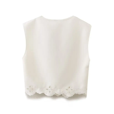 Ritzie White Knit Embroidered Crop Top