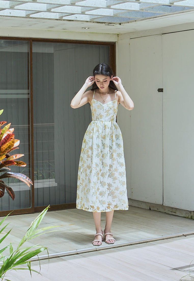 Ludmila Pastel Yellow Floral Lace V-neck Midi Dress