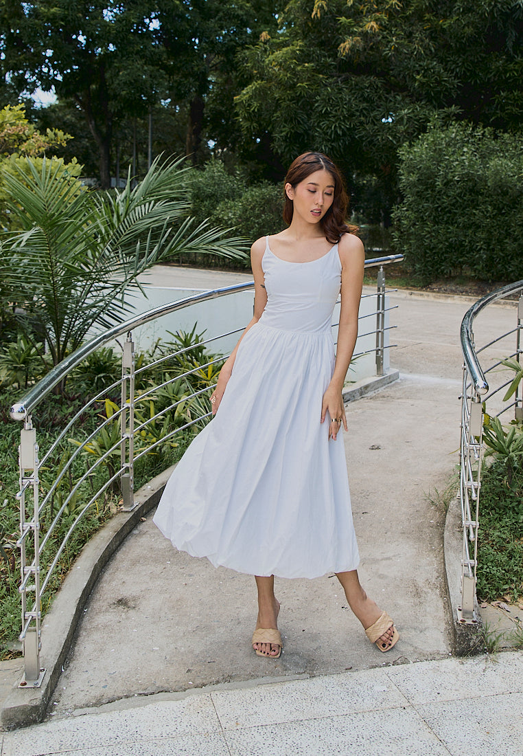 Juana White Gathered Balloon Midi Dress