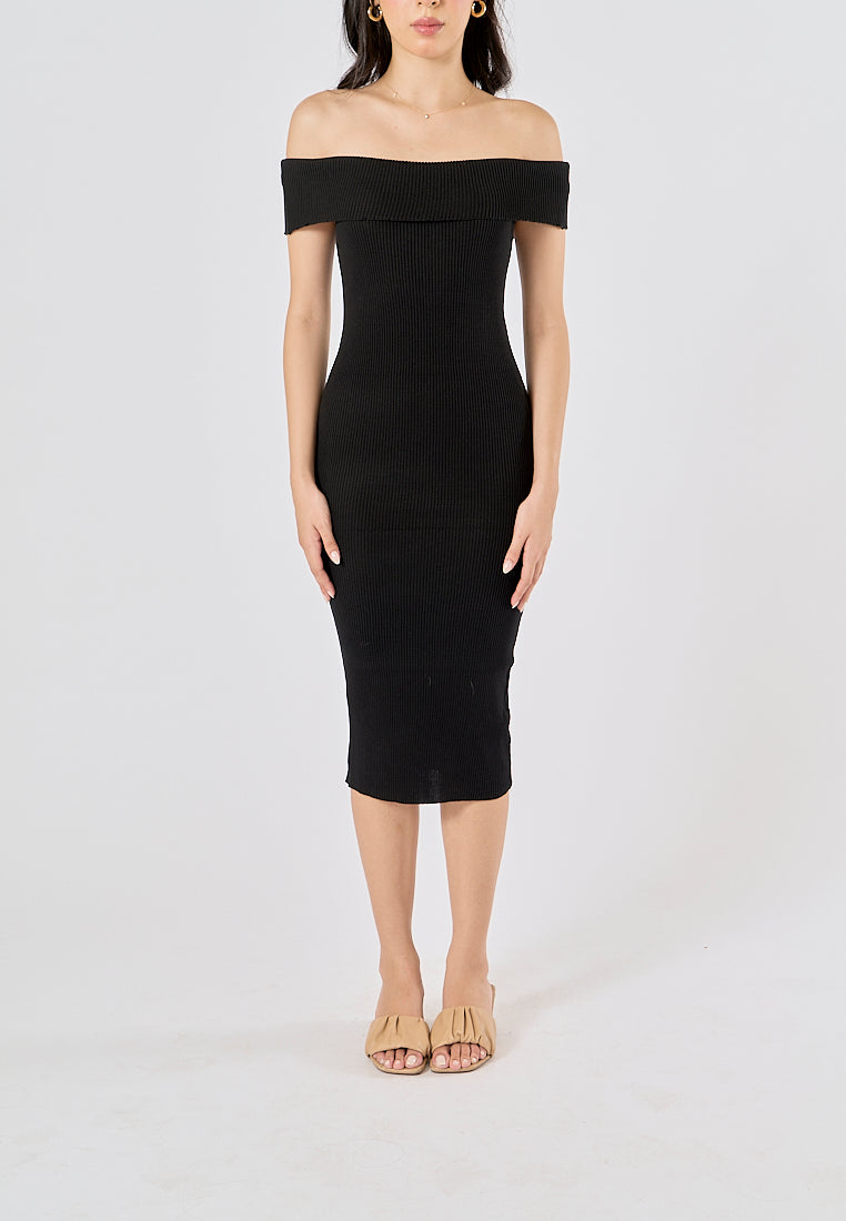 Yzakei Black Folded Neckline Knitted Tube Midi Dress