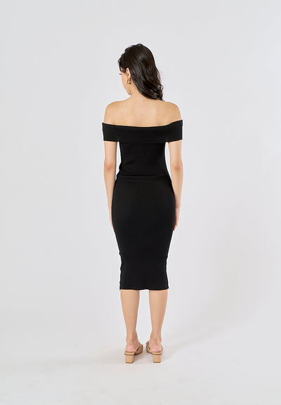 Yzakei Black Folded Neckline Knitted Tube Midi Dress