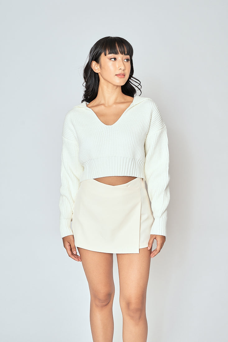 Charlie White Knitted V Neck Collar Long Sleeves Sweater Top