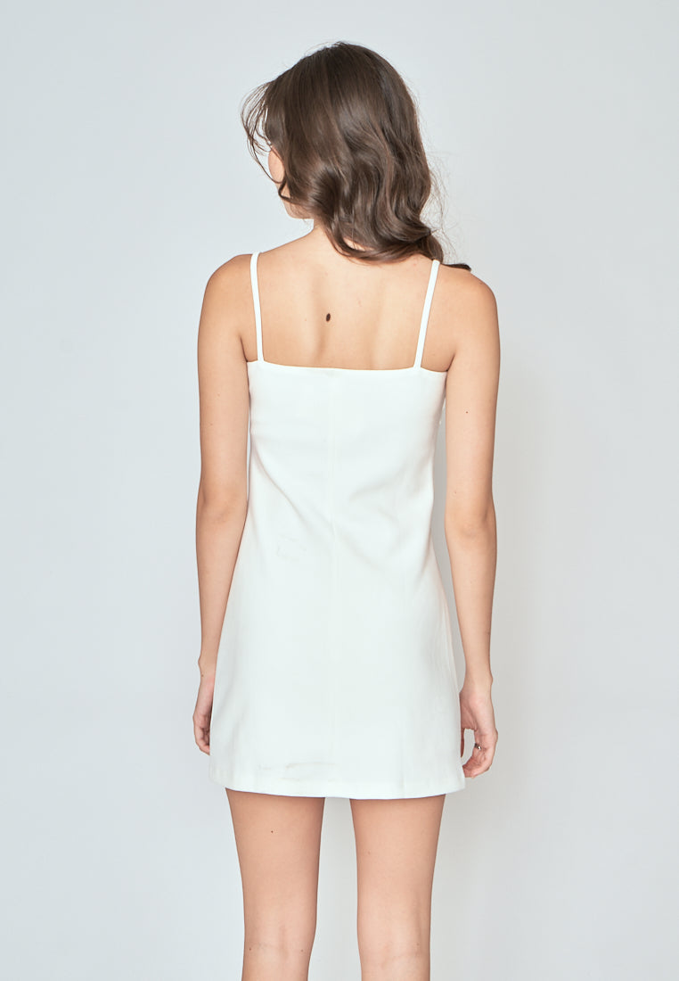 Anri White Sleeveless Pleated Side Mini Dress