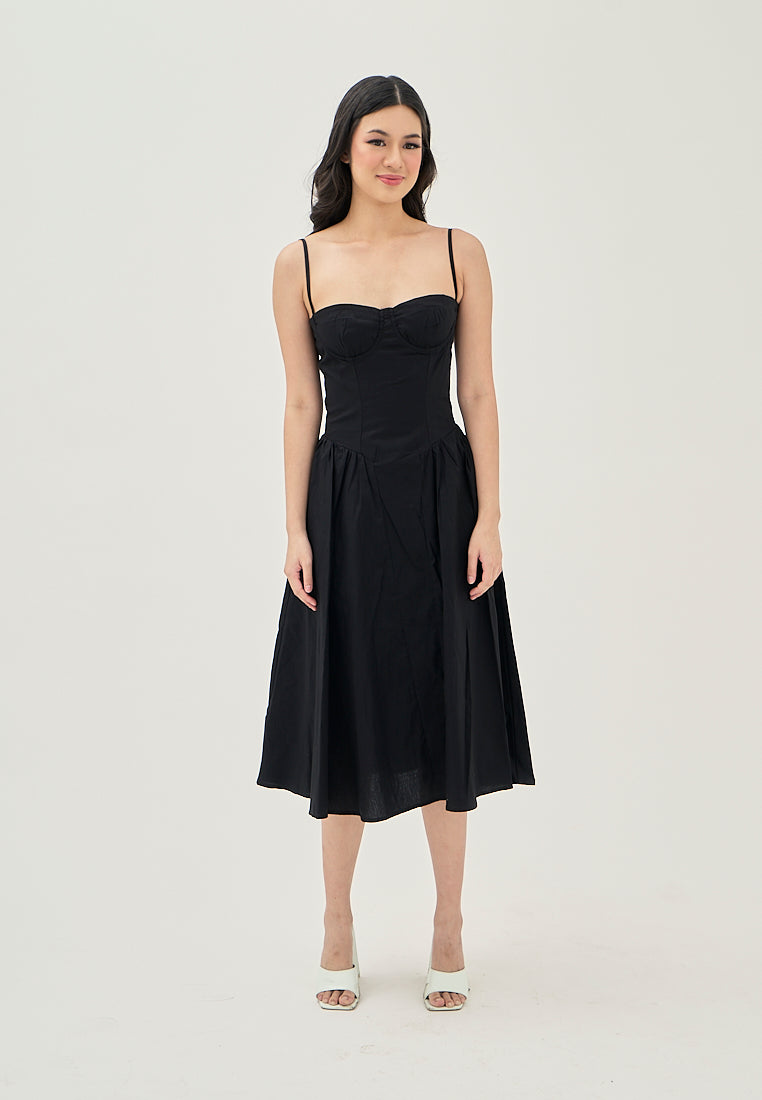 (PRE-ORDER: ETA November 10) Hiraya Black Sweetheart Neckline Shaped Bust Back Zipper Pleated Skirt Sleeveless Midi Dress