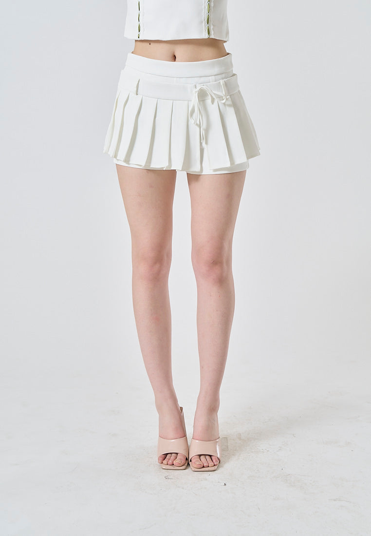 Wisdom White Drawstring Waist Pleated Sexy Mini Skort