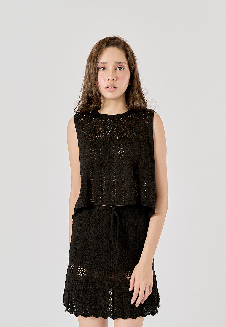 Guerlain Black Crew Neck Sleeveless Eyelet Knitted Top