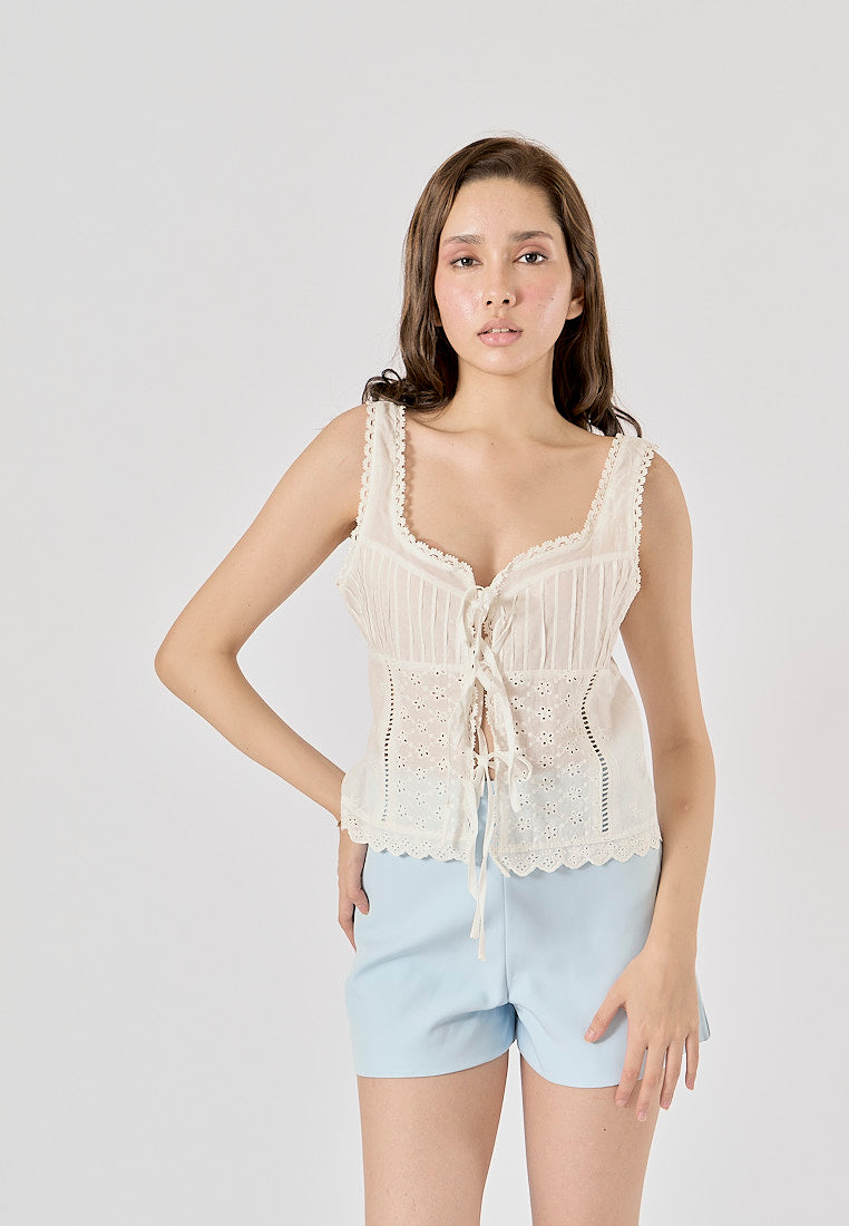 Henky White Floral Embroidery Cropped Top Square-Cut Neck Lace Trims Tank Top