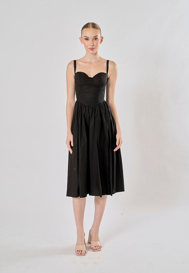 Gabriel Black Sweetheart Neckline Sleeveless Side Slit Midi Dress