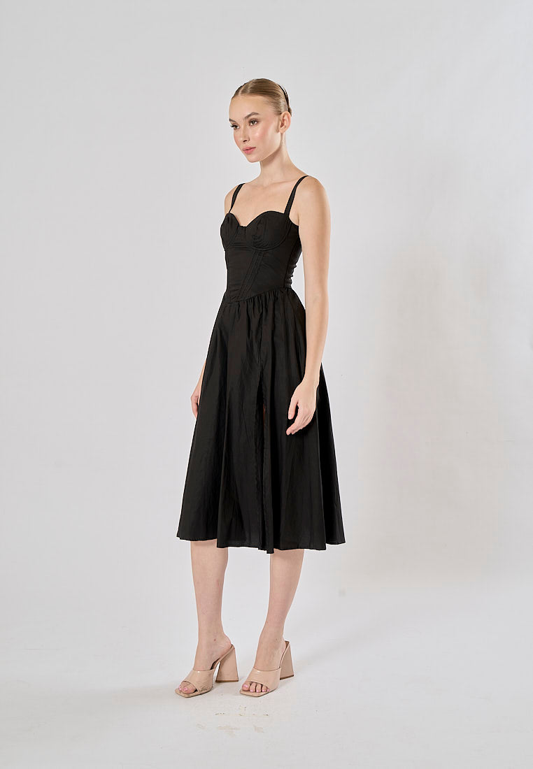 Gabriel Black Sweetheart Neckline Sleeveless Side Slit Midi Dress