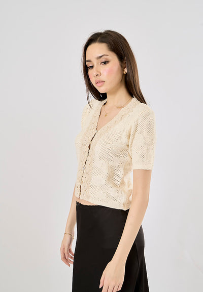 Chia Cream Knit With Buttons Flower Patterns Top