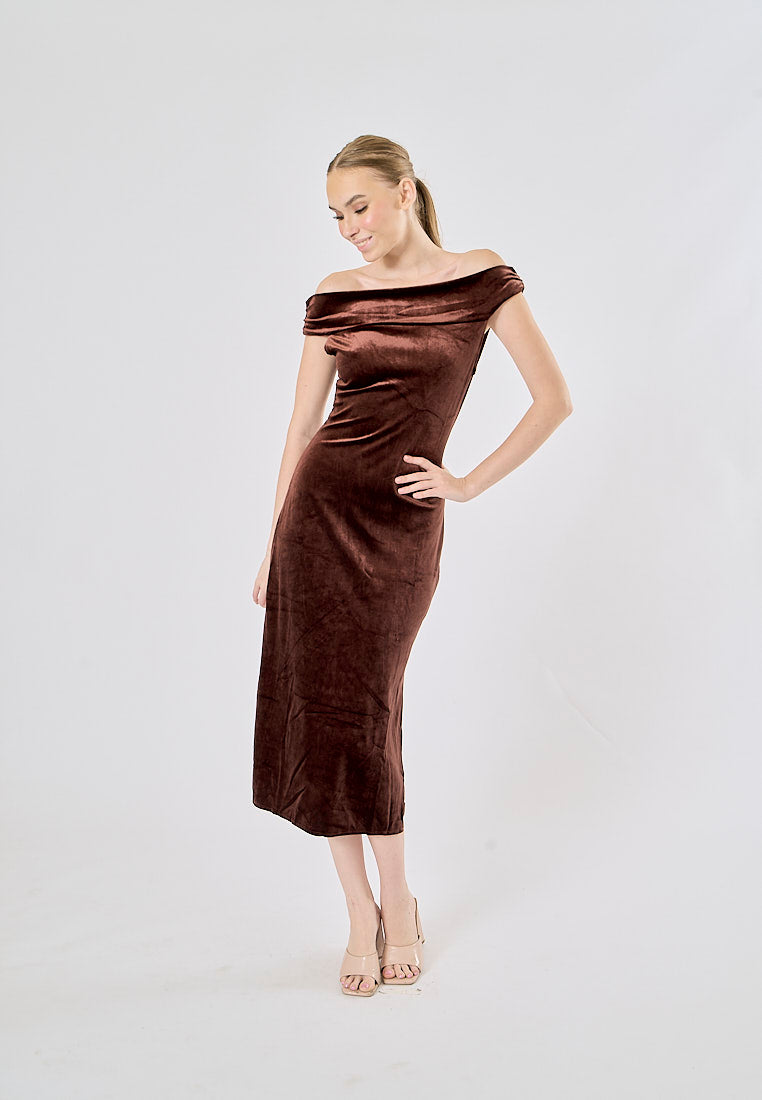 Weaver Mocca Drop Shoulder Midi Dress