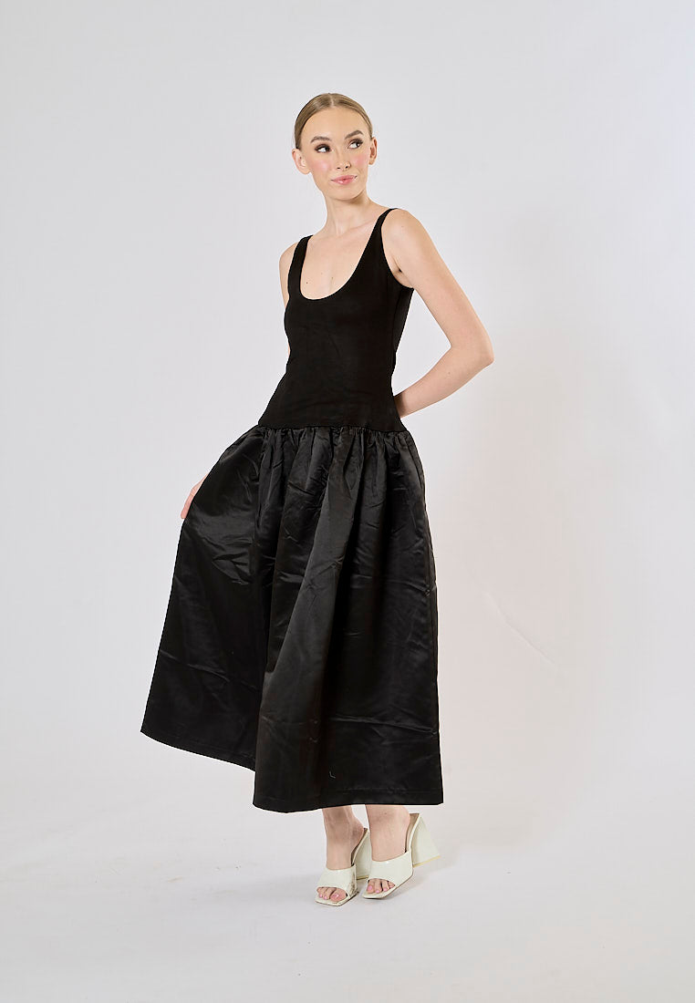 Zemira Black Scoop Colar A Line Midi Dress