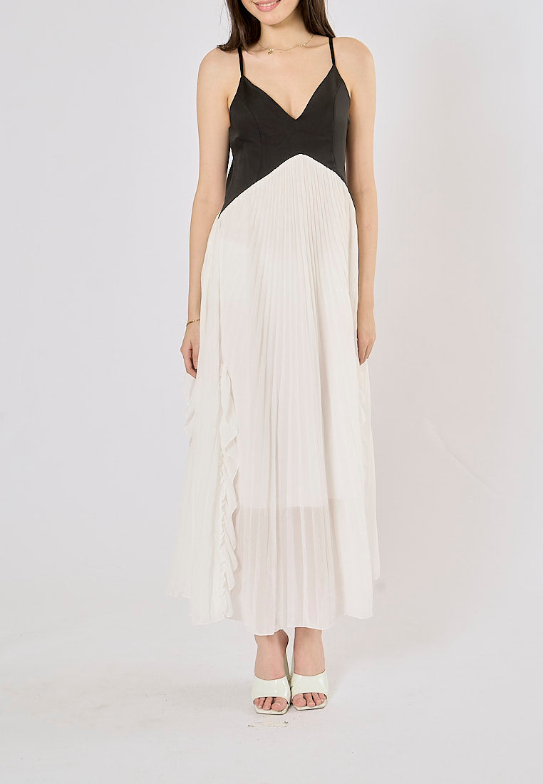 Fordham Black and White Patchwork V-Collar Pleated Maxi Dress