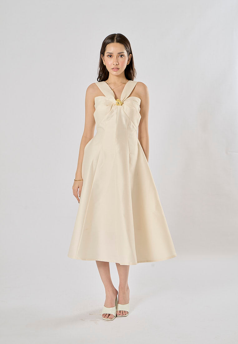 Maan White Halter Sweetheart Neckline Pleated Midi Dress