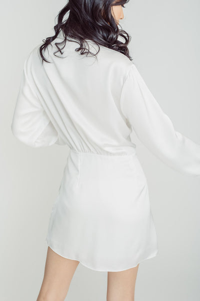 (PRE-ORDER: ETA August 5,2024)Aylin White Turn Down Collar V Neck Overlap Long Sleeves Ruched Side Mini Dress